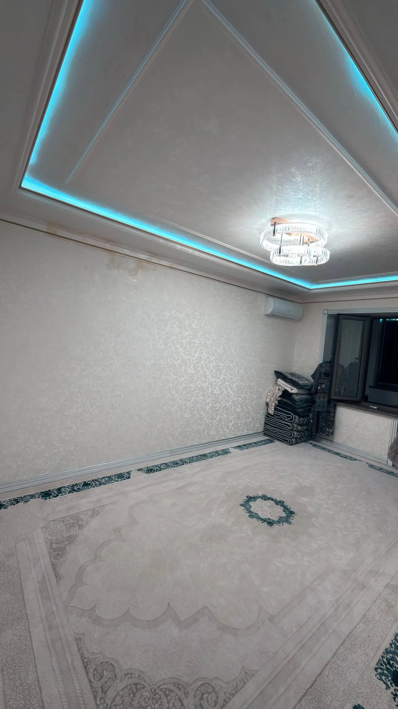 Сотилади 2 хонали квартира, 56.2 м², 3/4 қават — Олмазор тумани