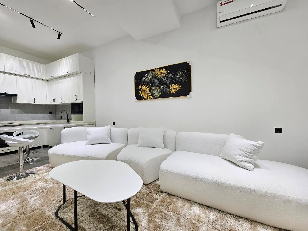 Сдаётся 2-комнатная квартира, 56 м², 3/8 этаж — Мирзо-Улугбекский район