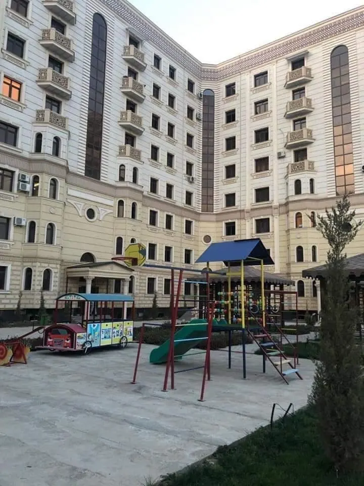 Ijaraga beriladi 2 xonali kvartira, 60 m², 2/8 qavat — Yakkasaroy tumani