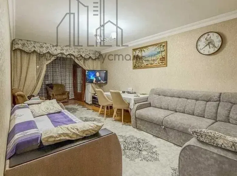 Сотилади 3 хонали квартира, 70 м², 2/4 қават — Мирзо Улуғбек тумани