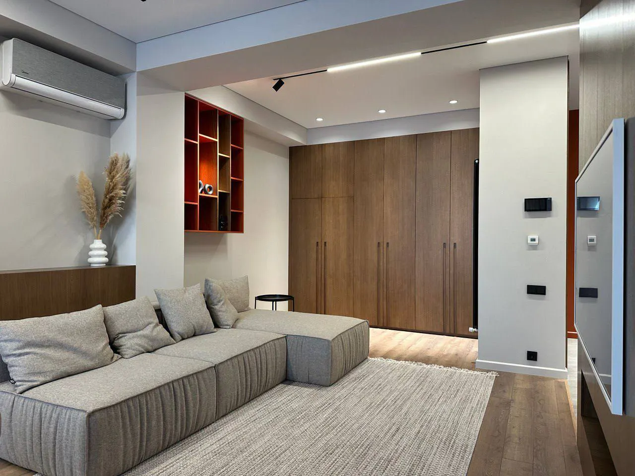 Ижарага берилади студия квартира, 69 м², 5/12 қават — Миробод тумани