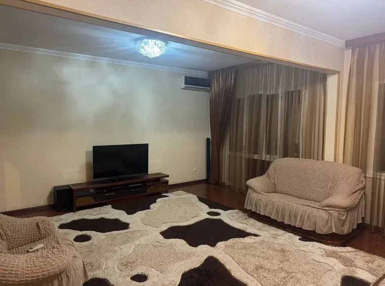 Sotiladi 4 xonali kvartira, 109 m², 5/6 qavat — Mirobod tumani