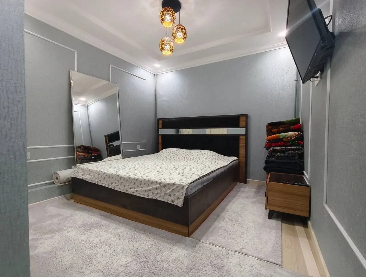 Сдаётся 4-комнатная квартира, 130 м², 5/9 этаж — Шайхантахурский район