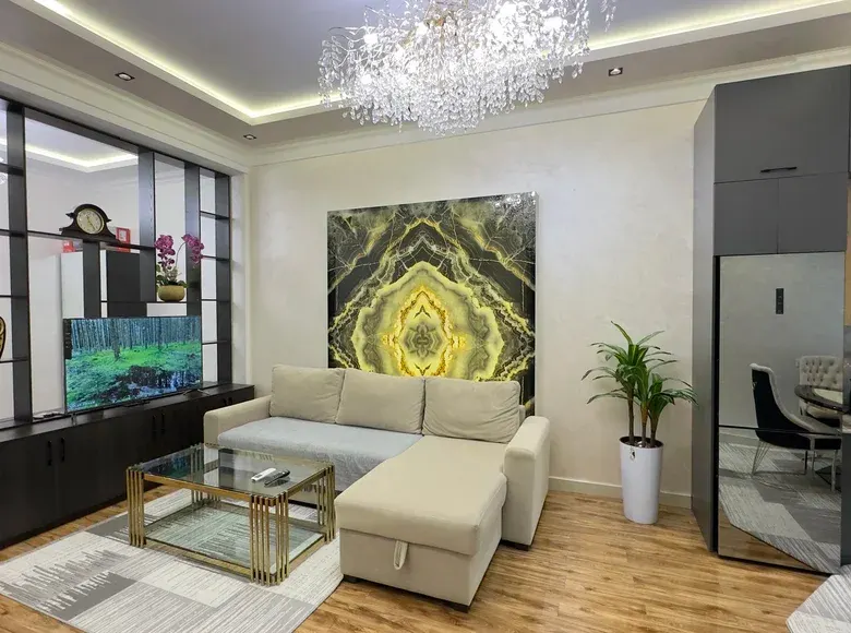 Посуточно 3-комнатная квартира, 75 м², 2/9 этаж — Яккасарайский район