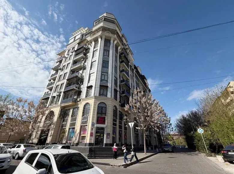Сотилади тижорат биноси, 50 м² — Мирзо Улуғбек тумани