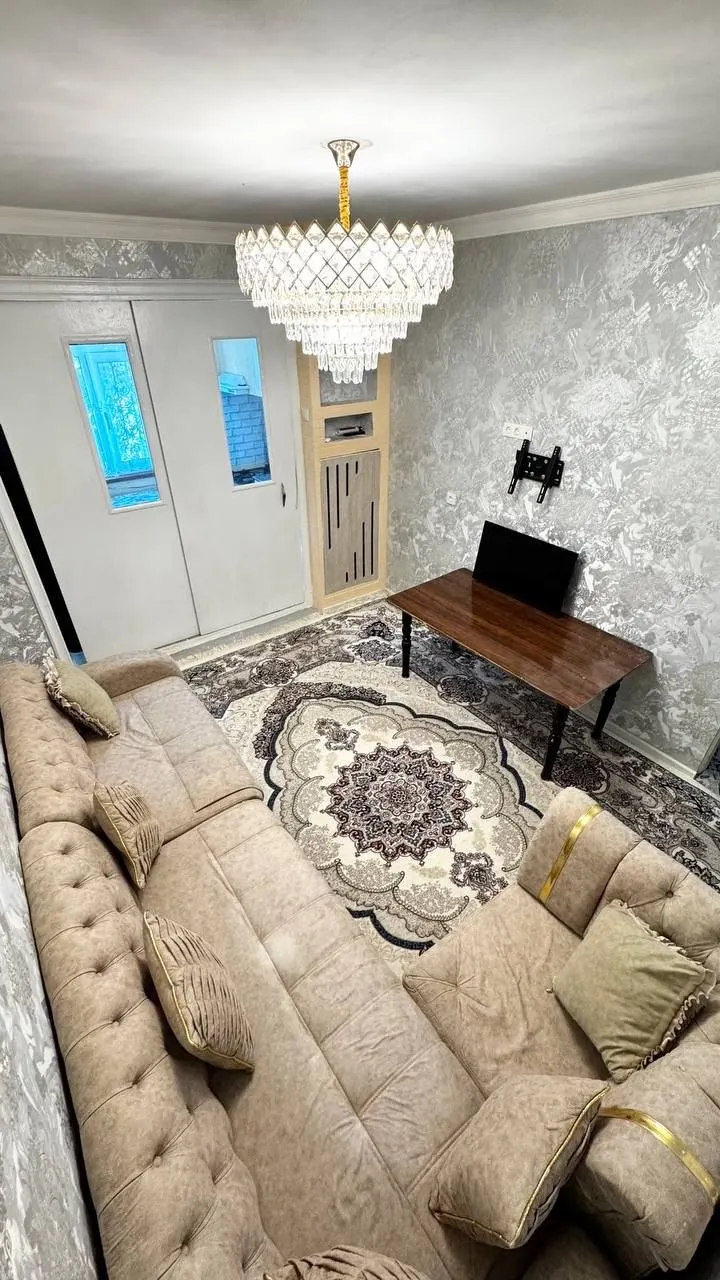 Продаётся 2-комнатная квартира, 45 м², 4/4 этаж — Чиланзарский район