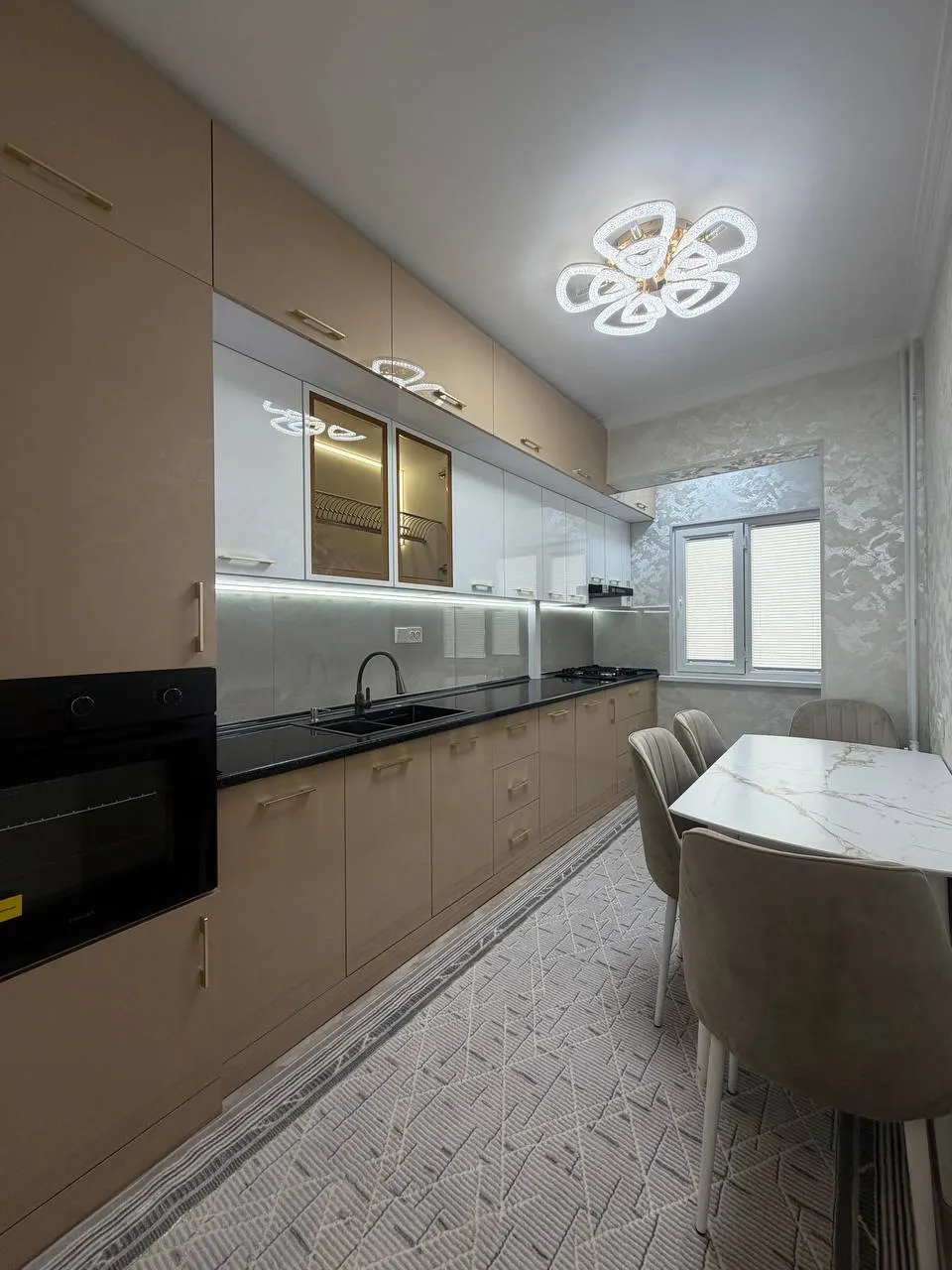 Продаётся 3-комнатная квартира, 72 м², 4/9 этаж — Шайхантахурский район