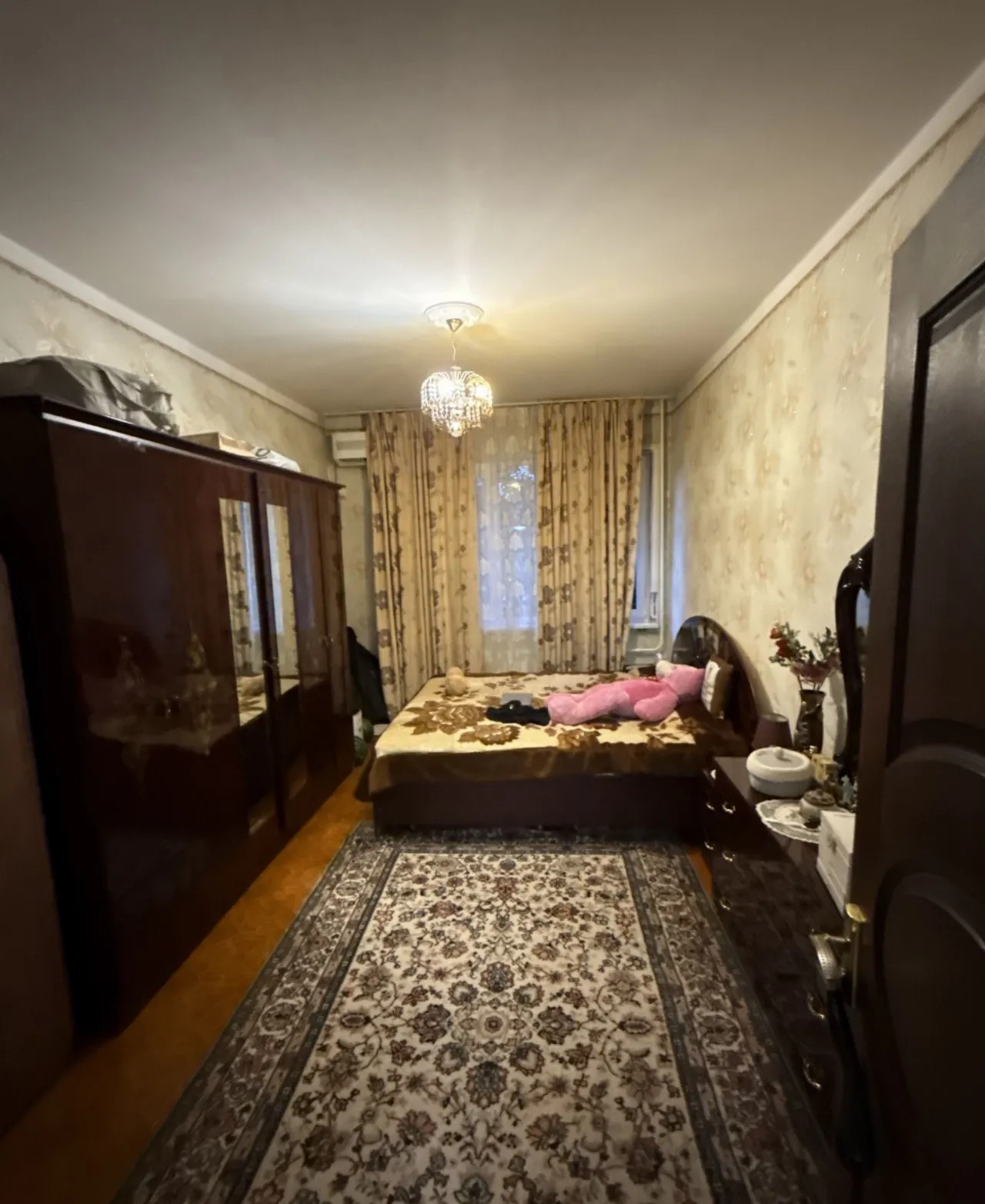 Продаётся 2-комнатная квартира, 54 м², 1/4 этаж — Юнусабадский район