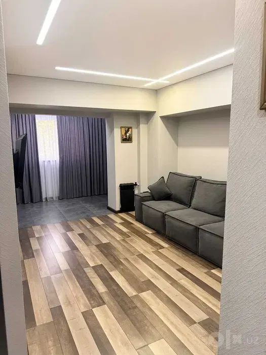 Сотилади 2 хонали квартира, 60 м², 3/9 қават — Мирзо Улуғбек тумани