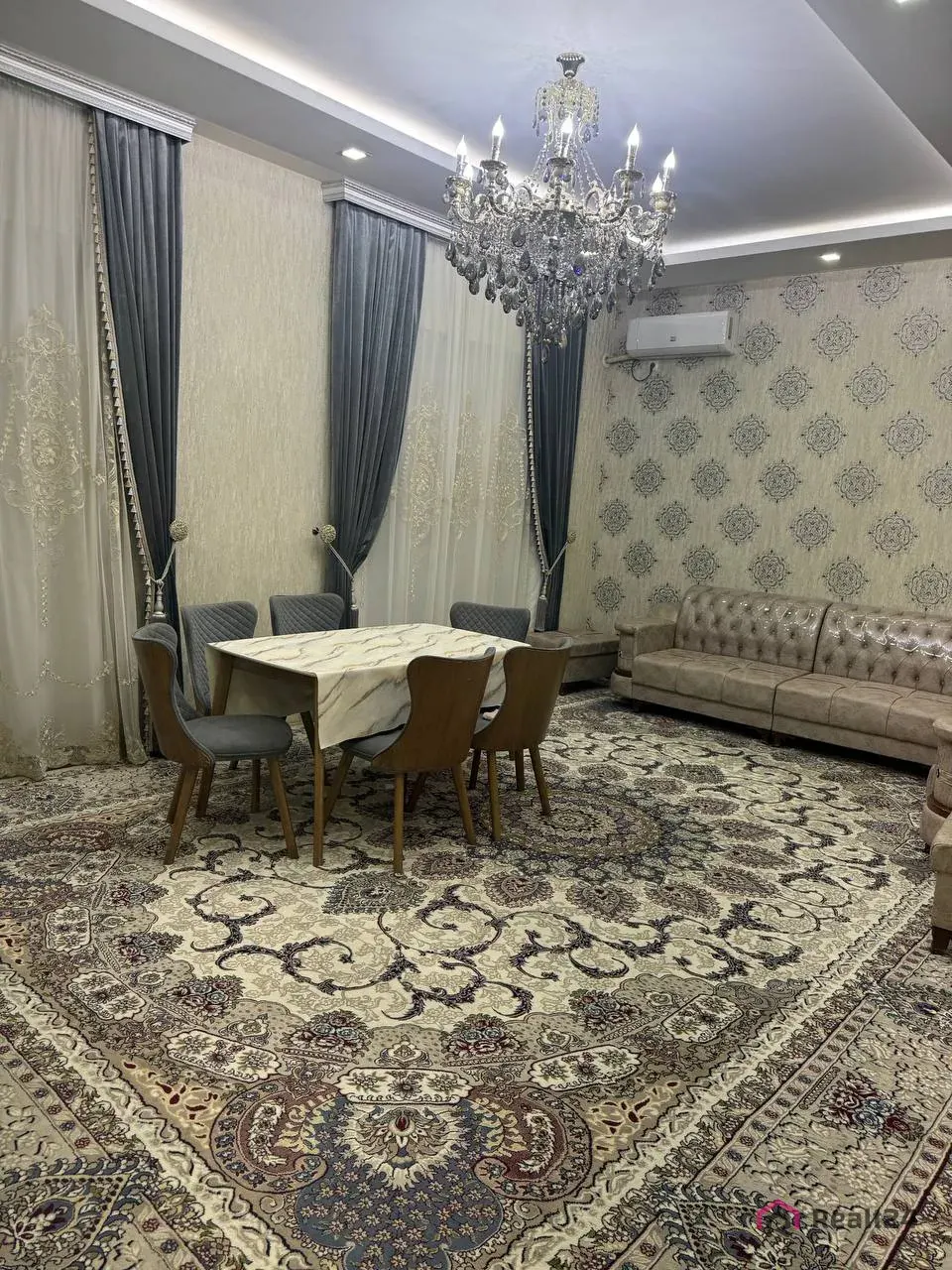 Сдаётся 4-комнатная дача, 150 сот. — Мирзо-Улугбекский район