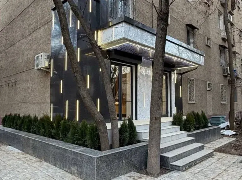 Сотилади тижорат биноси, 72 м² — Мирзо Улуғбек тумани