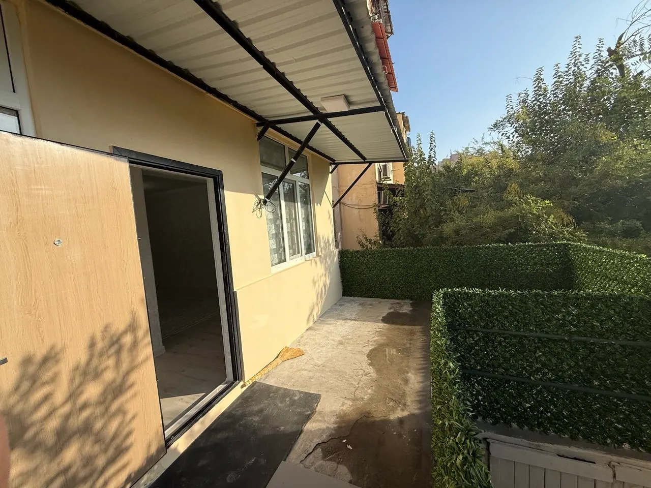Продаётся 1-комнатная квартира, 40 м², 1/5 этаж — Яшнабадский район