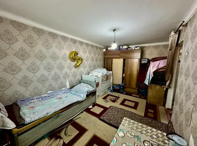 Sotiladi 1 xonali kvartira, 33 m², 1/2 qavat — Fargʻona shahri