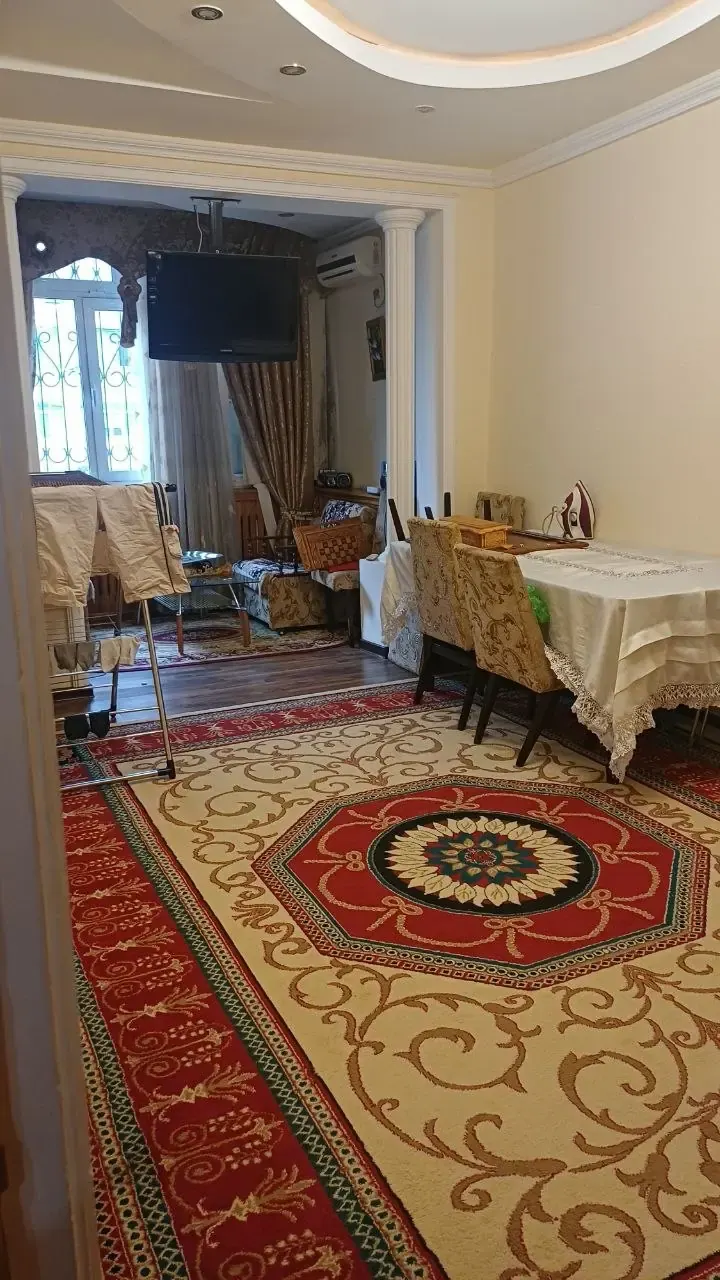 Sotiladi 3 xonali kvartira, 70 m², 4/4 qavat — Yunusobod tumani