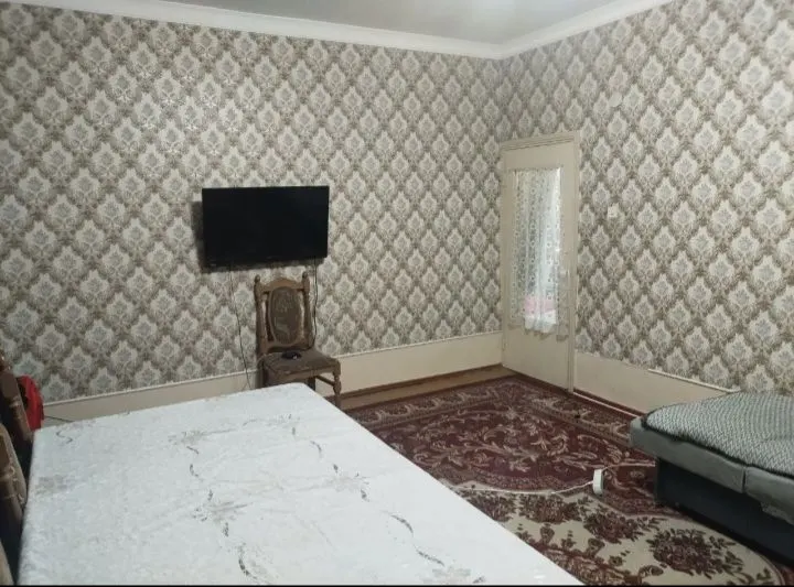 Сотилади 2 хонали квартира, 83 м², 1/4 қават — Чилонзор тумани