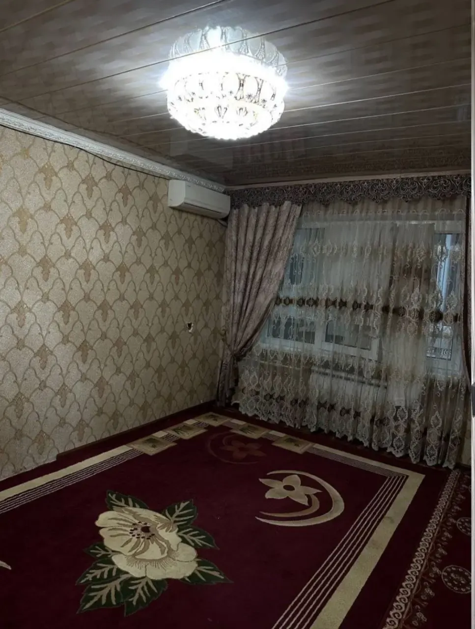 Ижарага берилади 2 хонали квартира, 53 м², 1/4 қават — Учтепа тумани