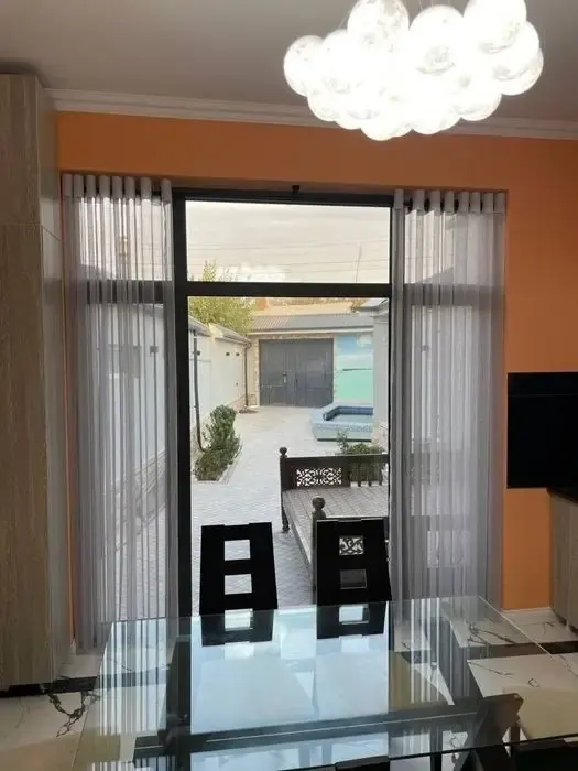 Сдаётся 4-комнатная дача, 3 сот., 250 м², 1/1 этаж — Мирабадский район