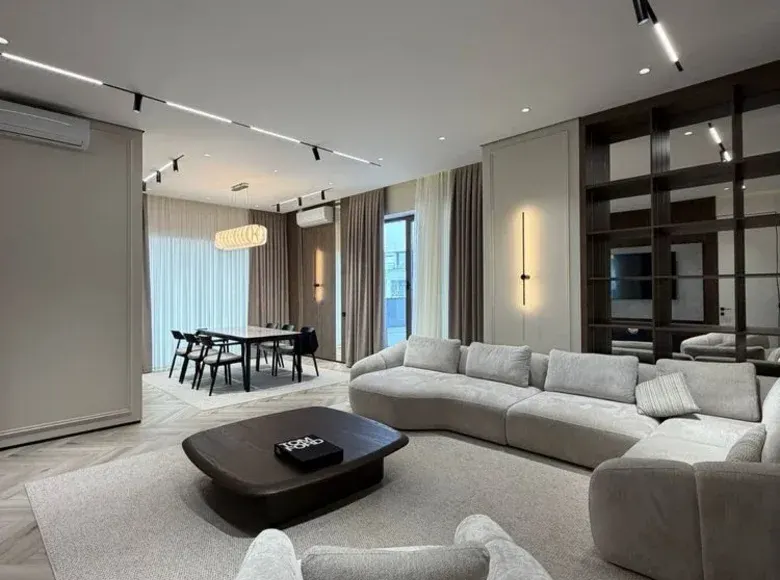Продаётся 5-комнатная квартира, 350 м², 7/8 этаж — Шайхантахурский район