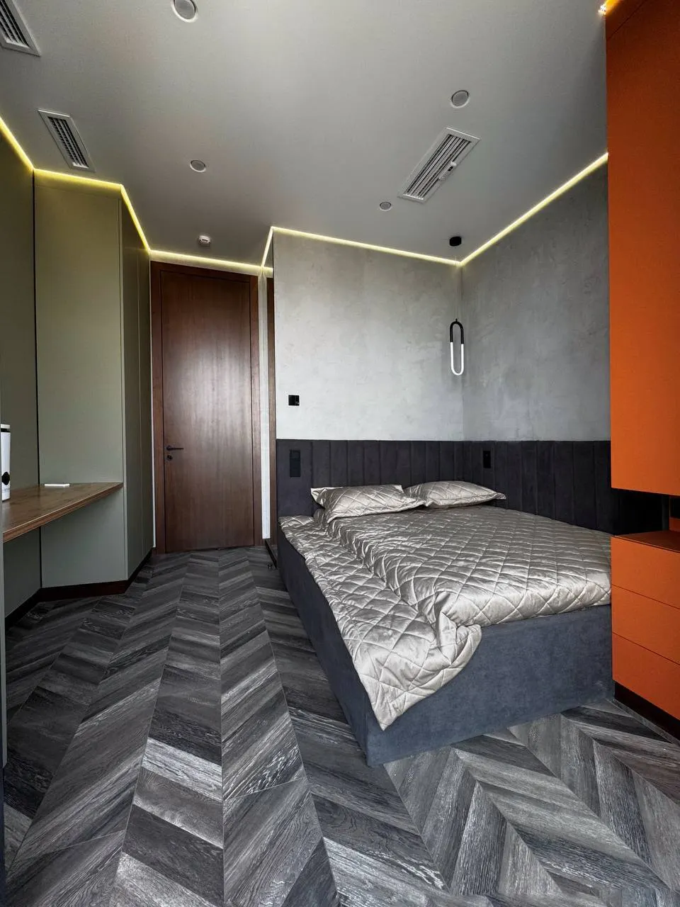 Сотилади 3 хонали квартира, 80 м², 12/15 қават — Яшнобод тумани
