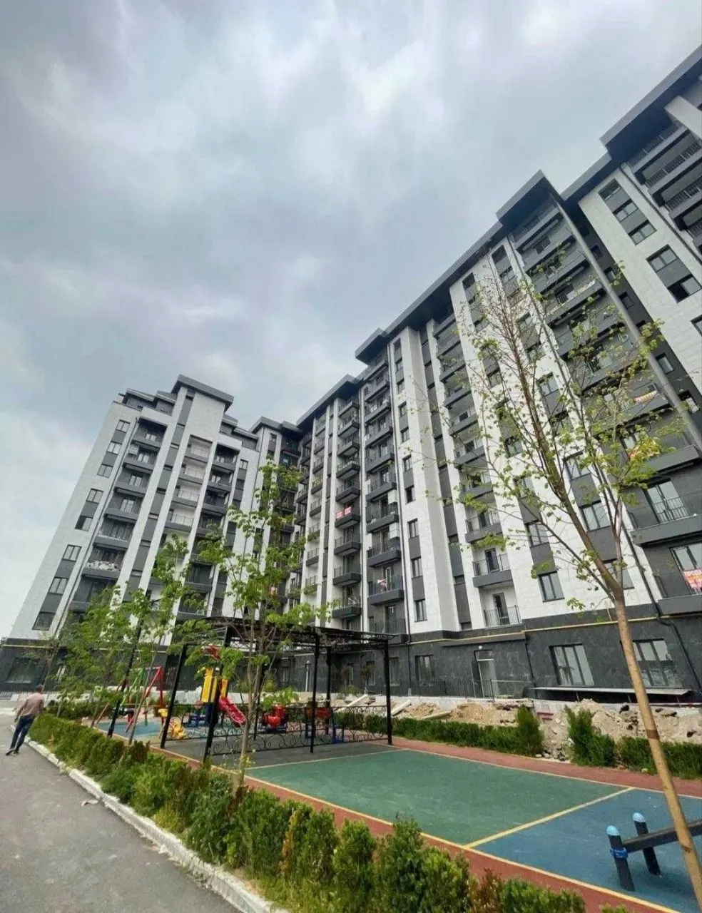 Продаётся 4-комнатная квартира, 111 м², 11/11 этаж — Юнусабадский район