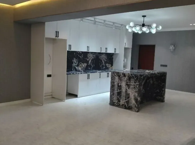Sotiladi 3 xonali kvartira, 105 m², 1/7 qavat — Chilonzor tumani