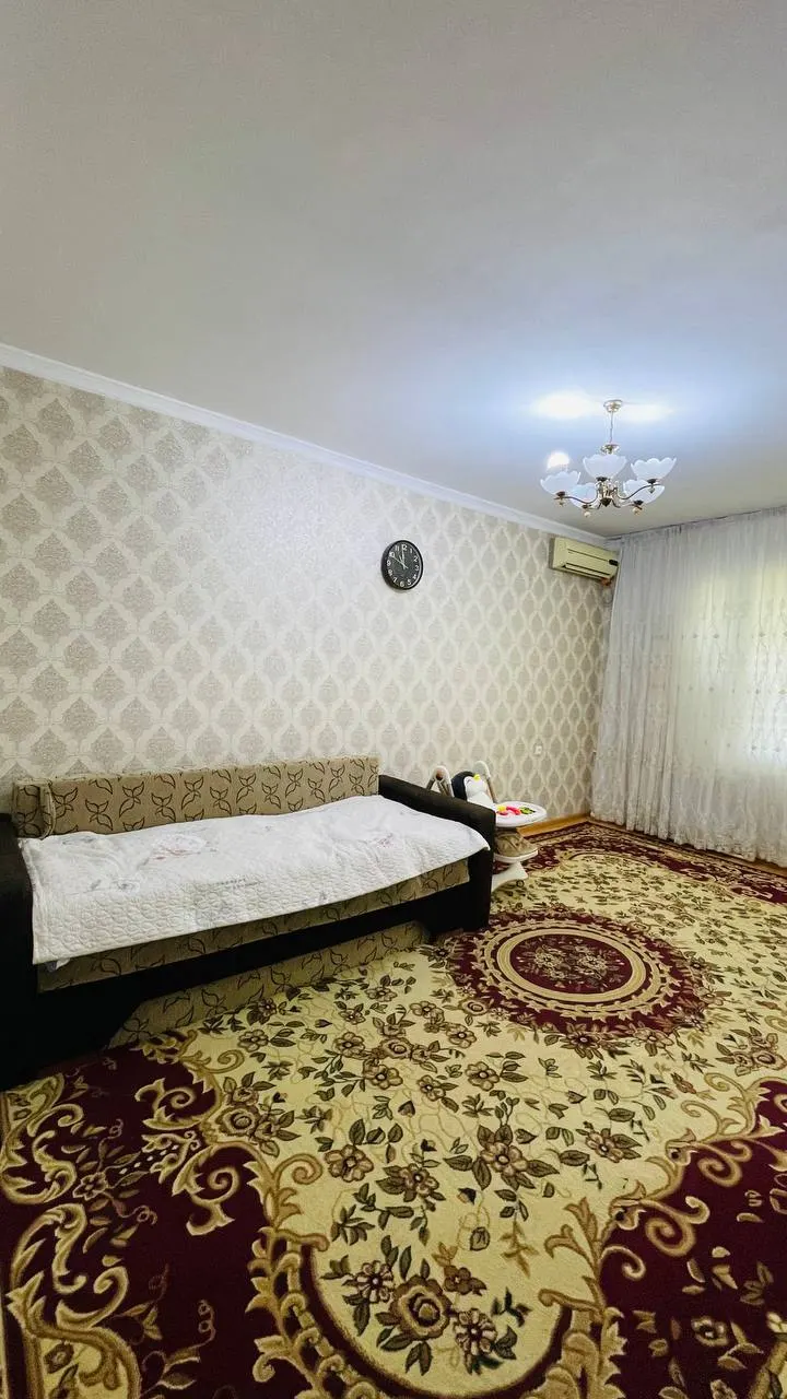 Продаётся 4-комнатная квартира, 80 м², 4/4 этаж — Юнусабадский район