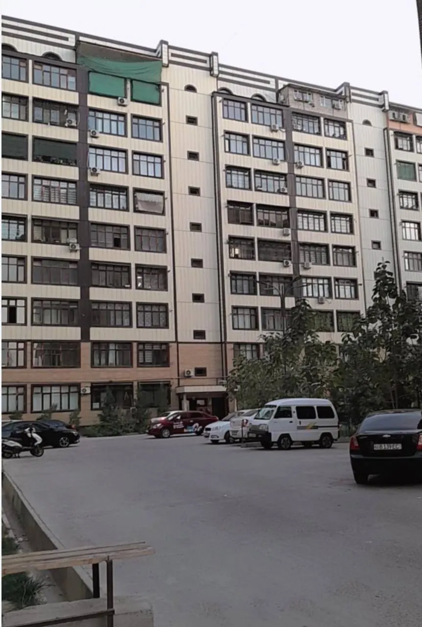 Продаётся 3-комнатная квартира, 74 м², 2/9 этаж — Сергелийский район
