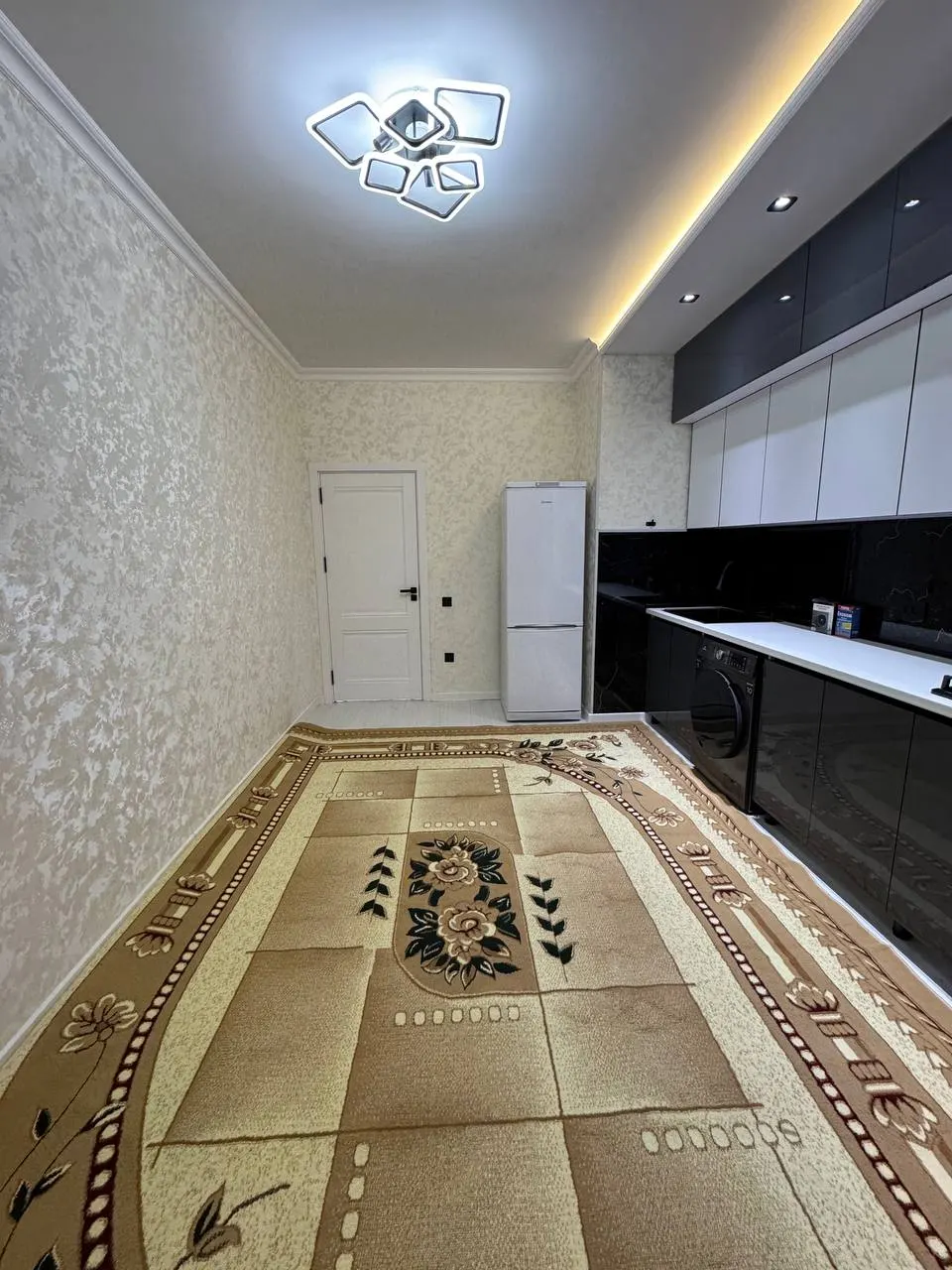 Sotiladi 2 xonali kvartira, 60 m², 3/16 qavat — Uchtepa tumani