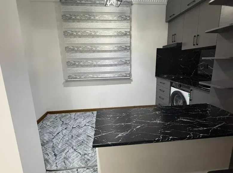 Ijaraga beriladi 1 xonali kvartira, 10 m², 4/4 qavat — Guliston shahri