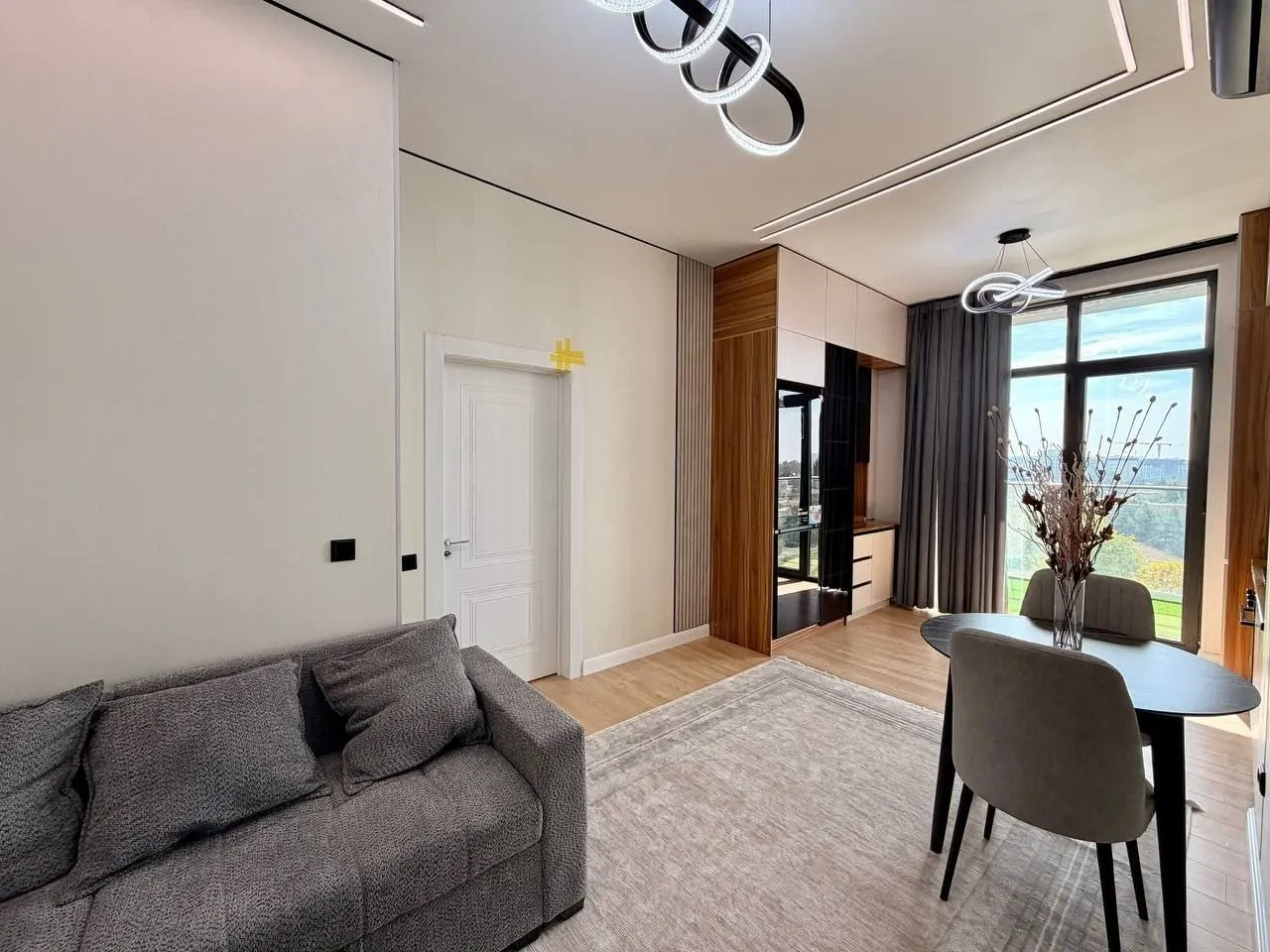 Сотилади 2 хонали квартира, 44 м², 5/12 қават — Мирзо Улуғбек тумани