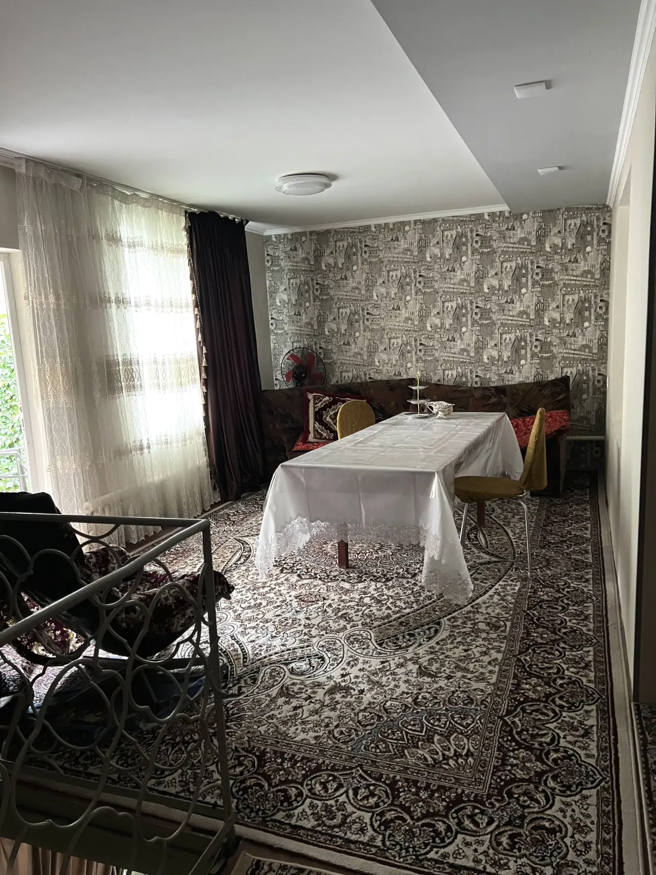 Sotiladi hovli uy, 2,3 sotix, 2 qavatli — Yunusobod tumani