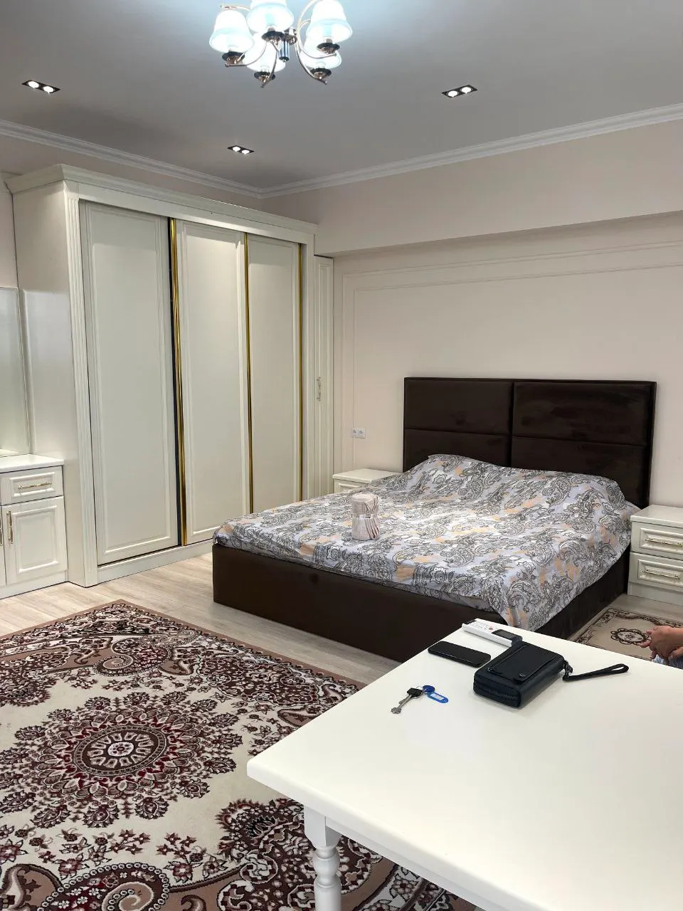 Сотилади студия квартира, 40 м², 8/9 қават — Мирзо Улуғбек тумани