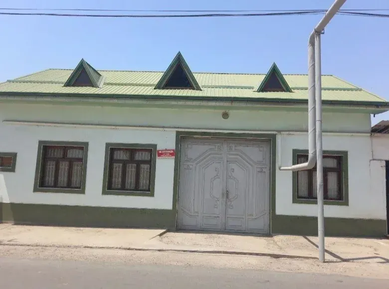 Sotiladi 7 xonali hovli uy, 800 m² — Zangiota tumani