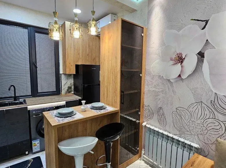 Продаётся 2-комнатная квартира, 30 м², 3/4 этаж — Шайхантахурский район