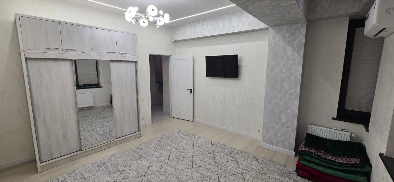 Сдаётся 1-комнатная квартира, 45 м², 5/9 этаж — Шайхантахурский район