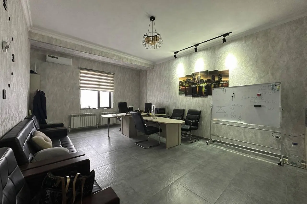 Sotiladi ofis, 120 m², 7/10 qavat — Mirzo Ulugʻbek tumani