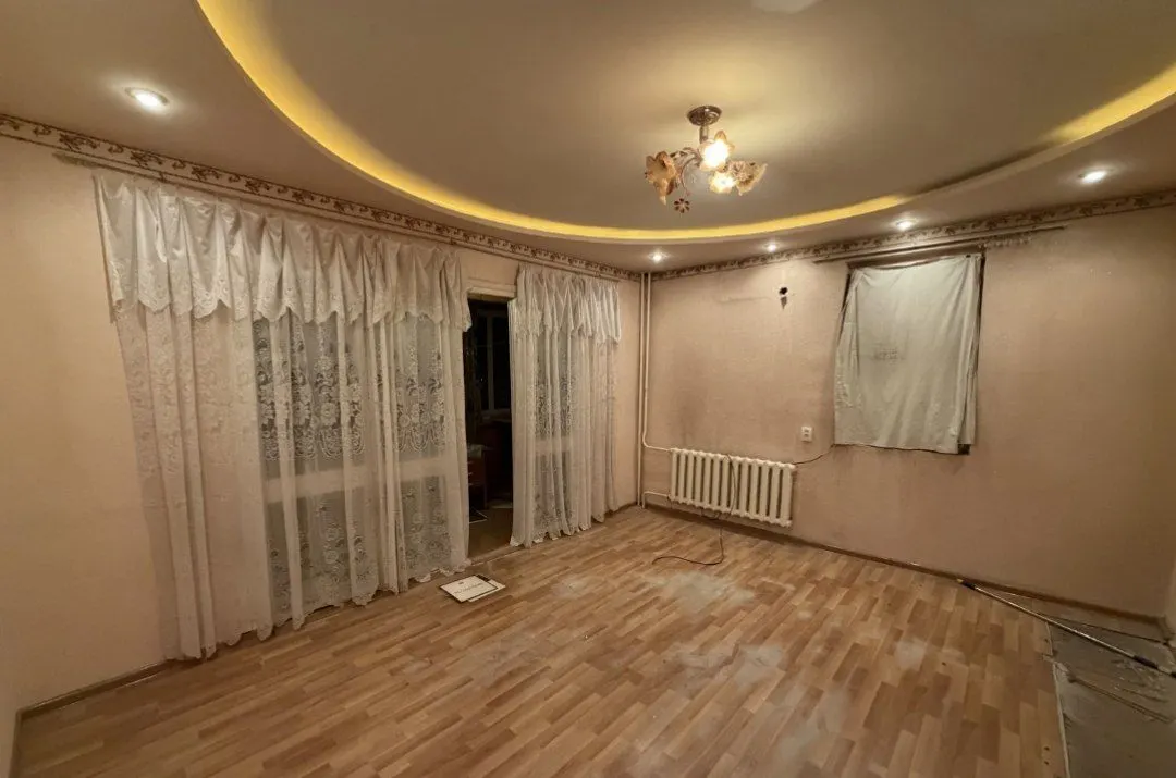 Сотилади 2 хонали квартира, 61 м², 2/4 қават — Юнусобод тумани