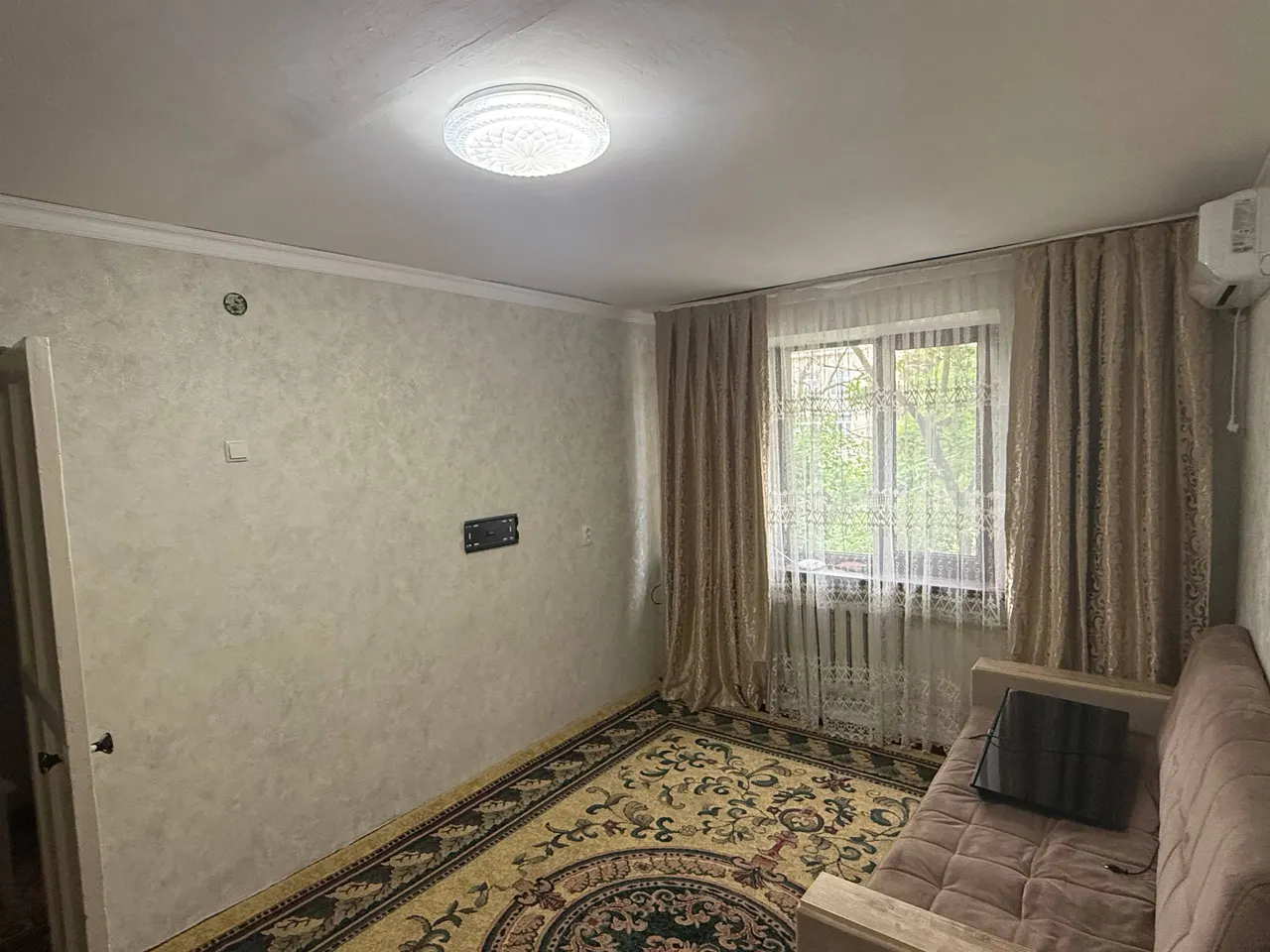 Продаётся 1-комнатная квартира, 27 м², 3/4 этаж — Алмазарский район