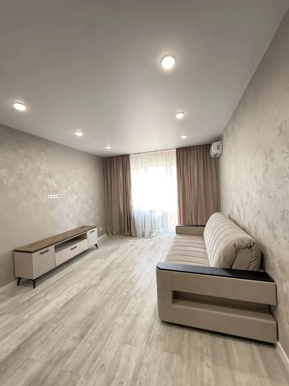 Ижарага берилади 2 хонали квартира, 55 м², 3/5 қават — Шайхонтоҳур тумани