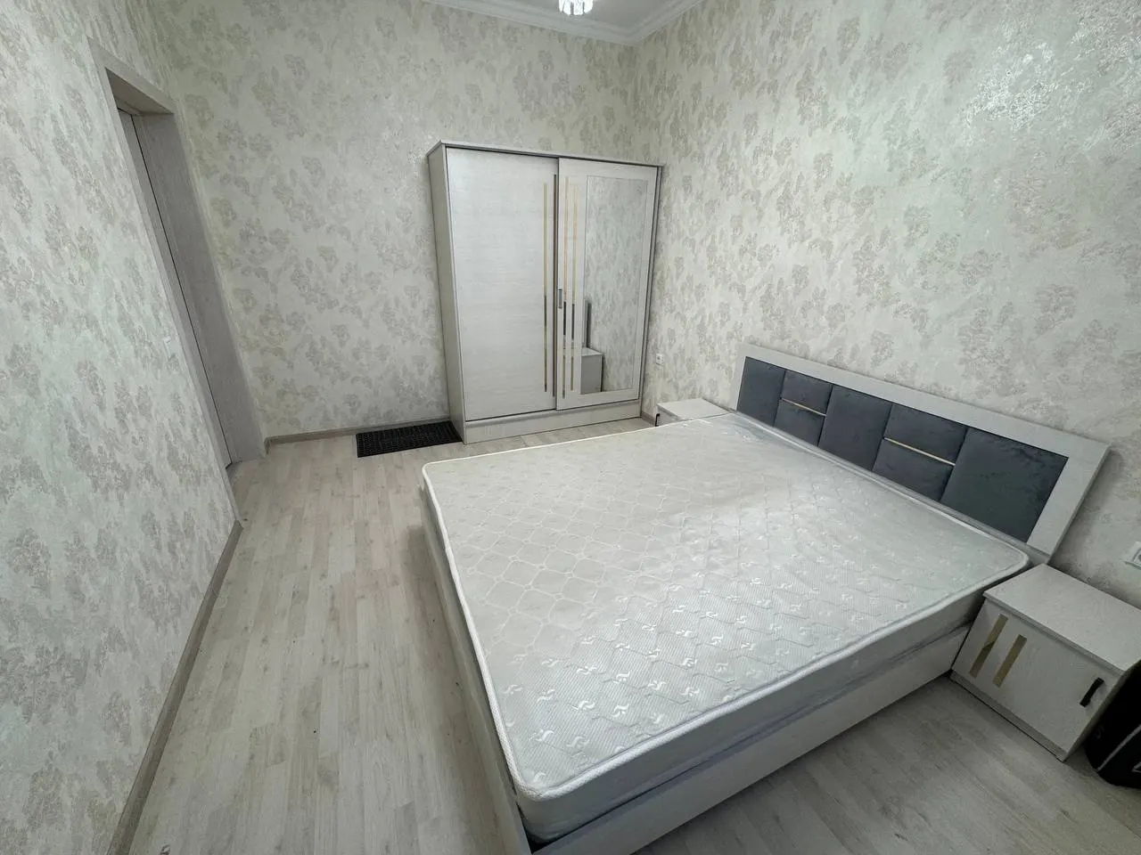 Сотилади 2 хонали квартира, 56 м², 16/16 қават — Янгиҳаёт тумани