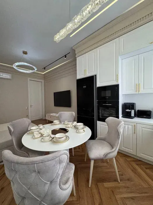 Ijaraga beriladi 3 xonali kvartira, 90 m², 8/10 qavat — Yakkasaroy tumani