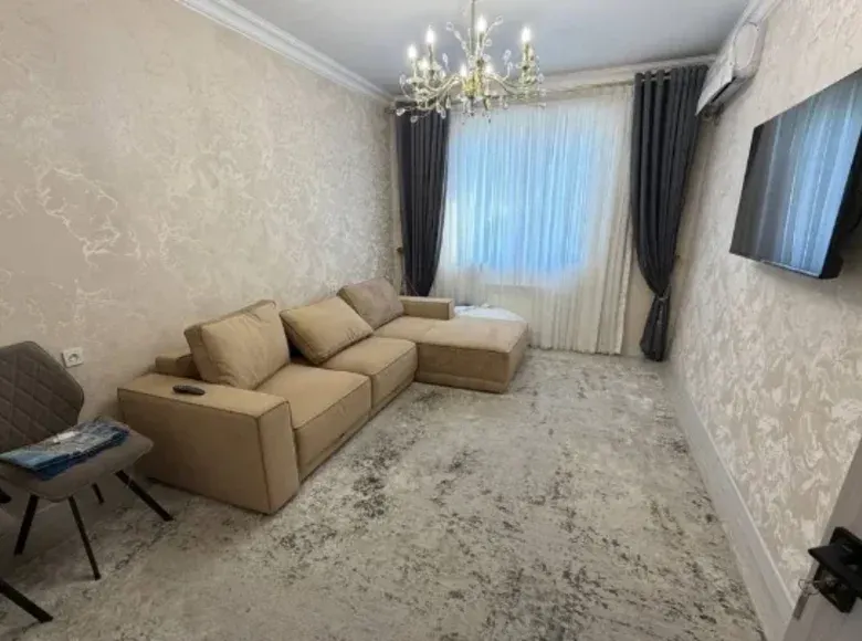 Ijaraga beriladi 1 xonali kvartira, 42 m², 6/12 qavat — Qibray tumani