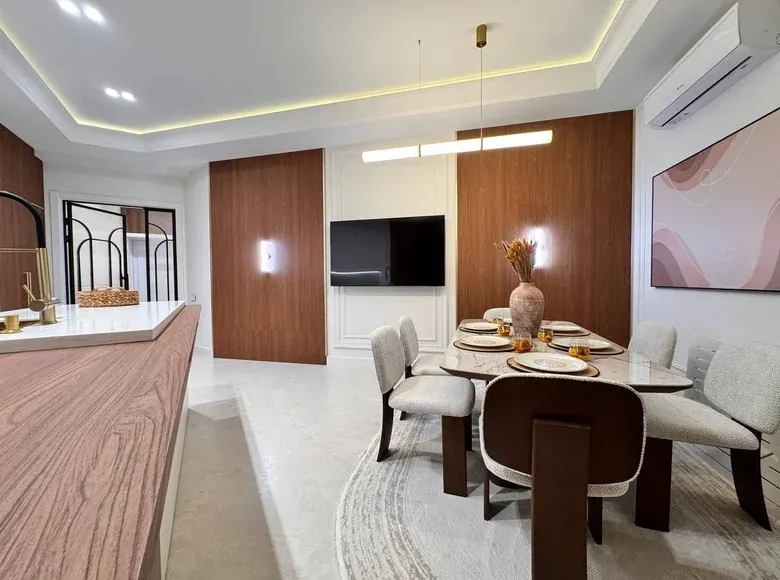 Sotiladi 5 xonali kvartira, 318 m², 3/7 qavat — Mirobod tumani