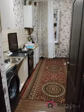 Сотилади 1 хонали квартира, 30 м², 1/3 қават — Мирзо Улуғбек тумани