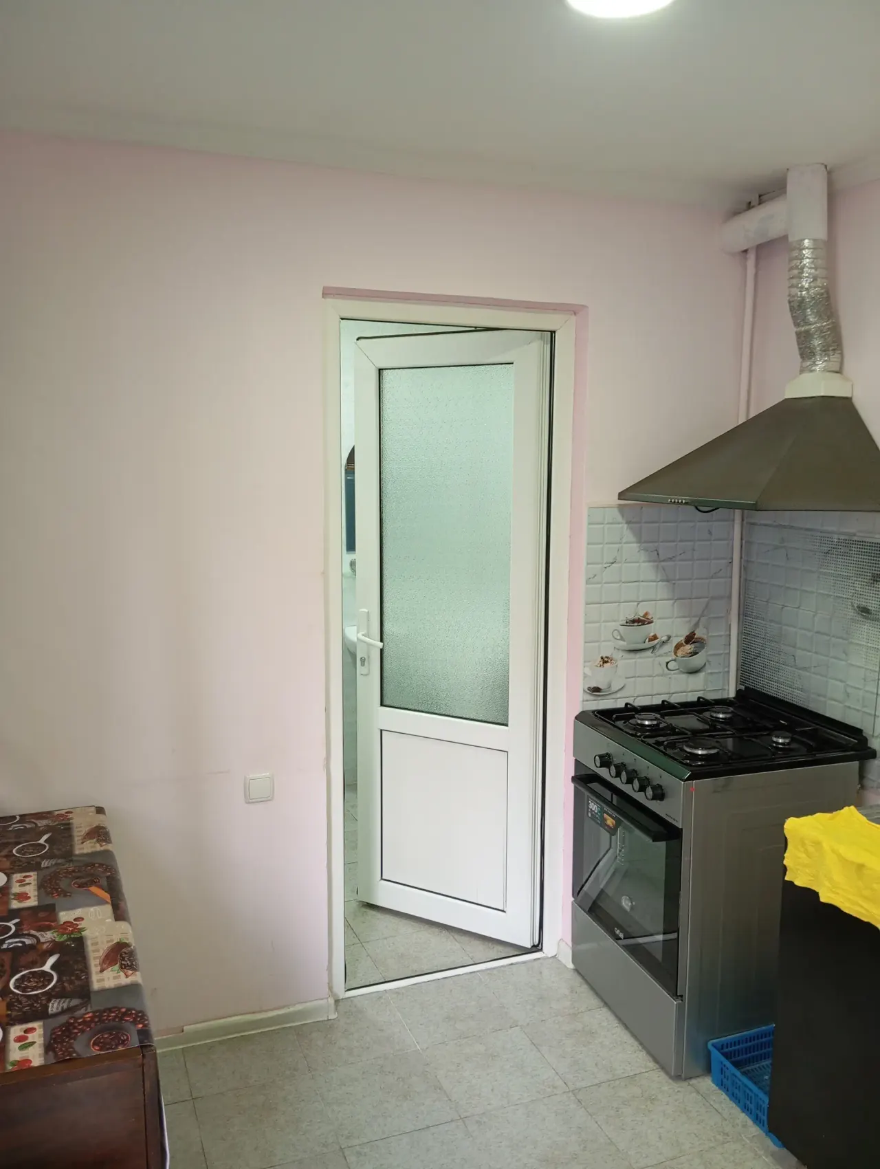 Ижарага берилади 2 хонали квартира, 50 м², 1/1 қават — Мирзо Улуғбек тумани