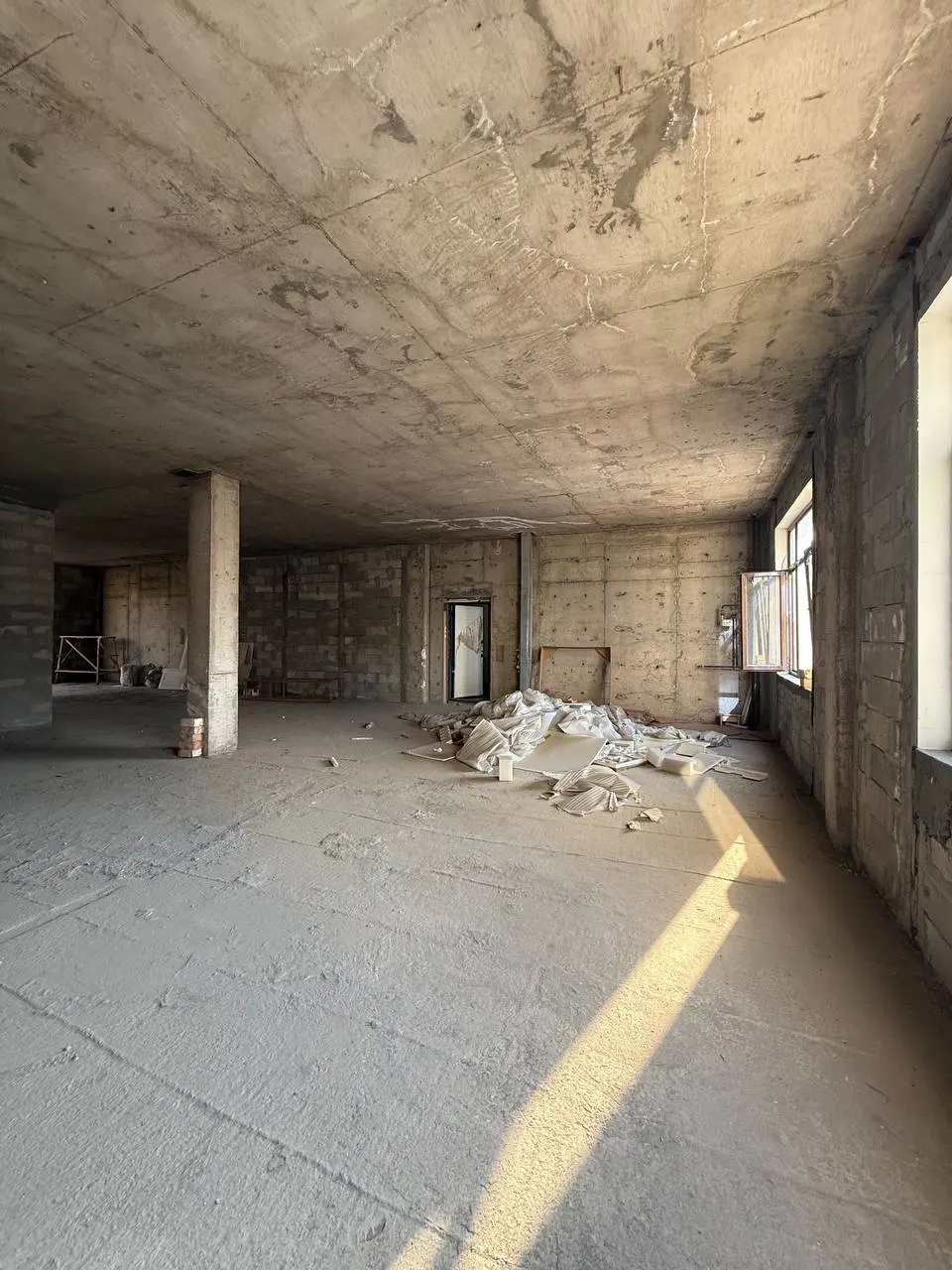 Продаётся 4-комнатная квартира, 134 м², 5/9 этаж — Мирабадский район