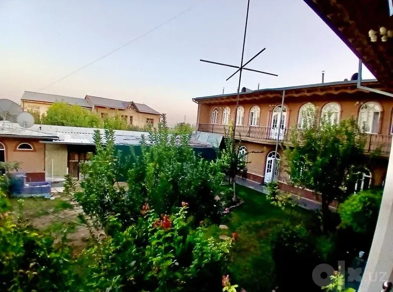 Продаётся 10-комнатный дом, 8 сот., 480 м², 2/2 этаж — Ташкентский район