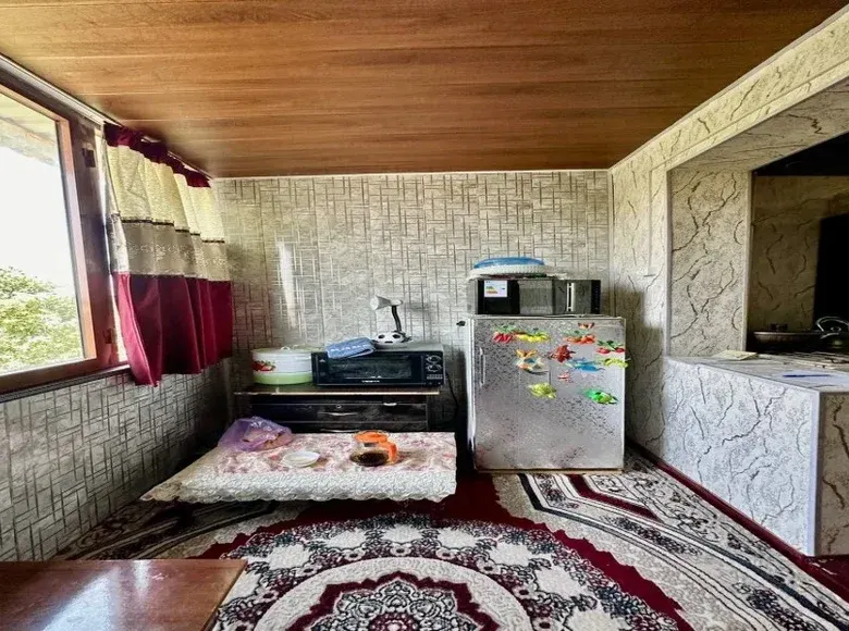 Продаётся 2-комнатная квартира, 56 м², 5/5 этаж — Фергана