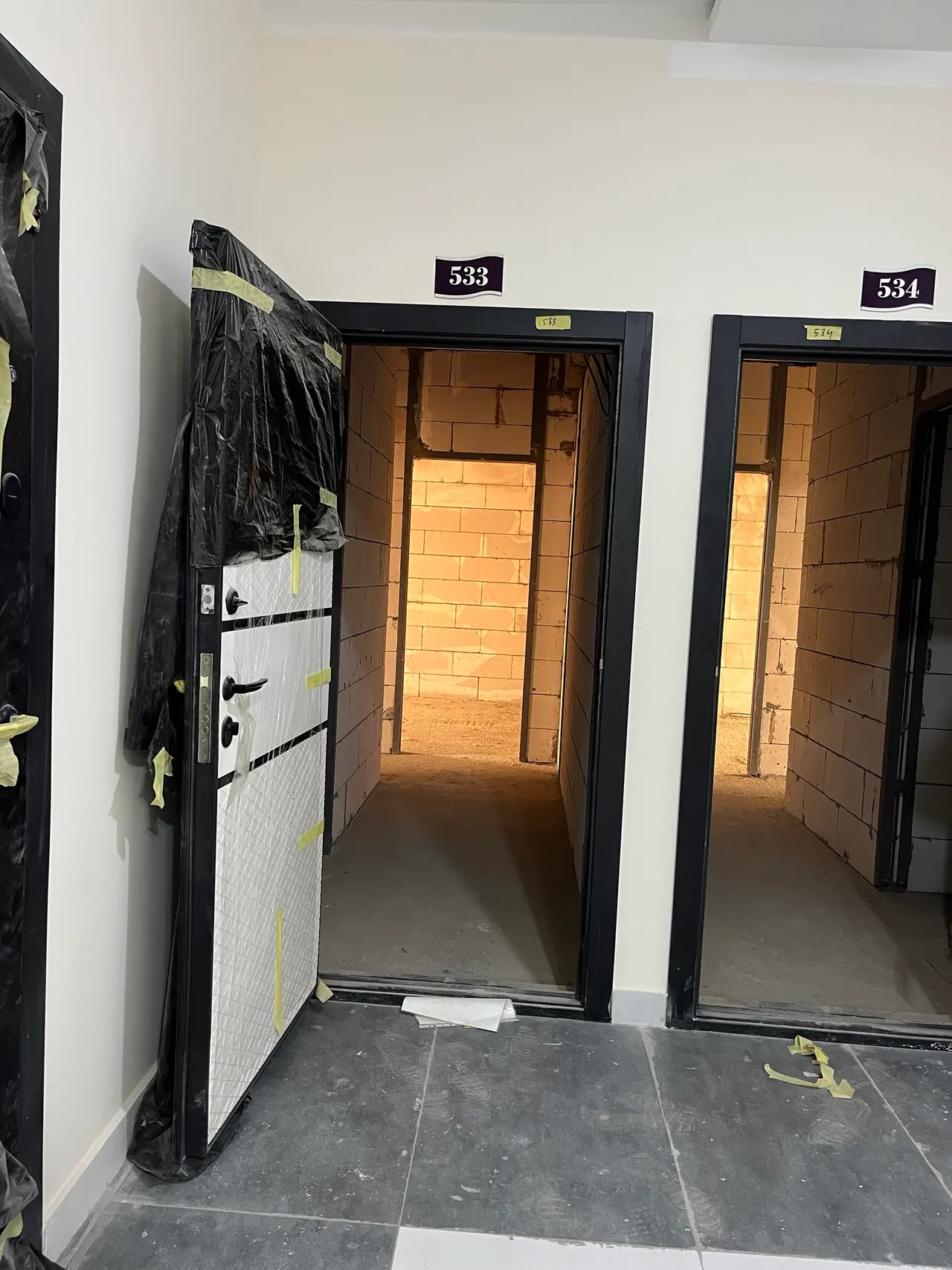 Продаётся 1-комнатная квартира, 38 м², 15/17 этаж — Ташкентский район