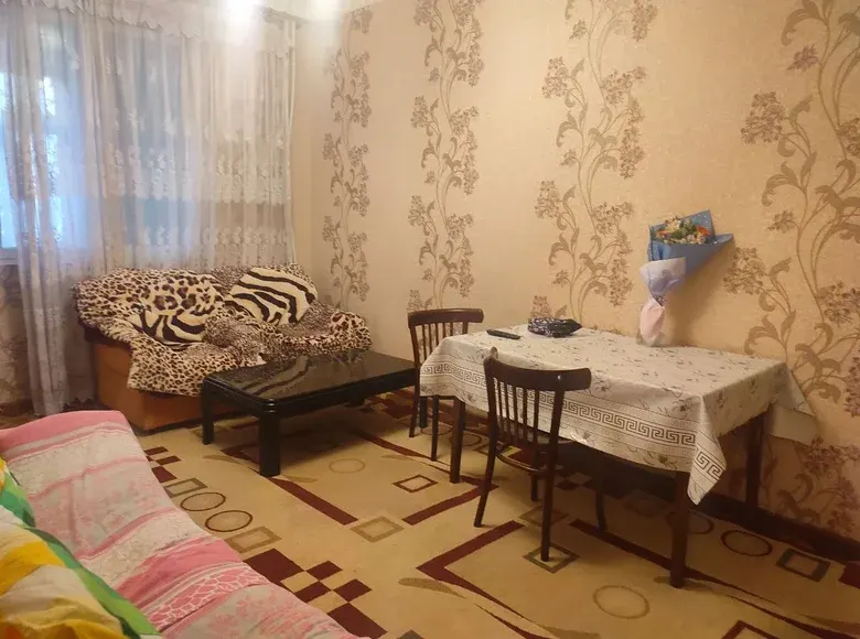 Сотилади 2 хонали квартира, 49 м², 1/4 қават — Яшнобод тумани